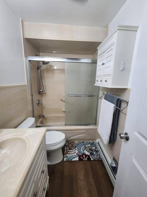 Cosy Modern Home Mins To Nyc! Union City Extérieur photo