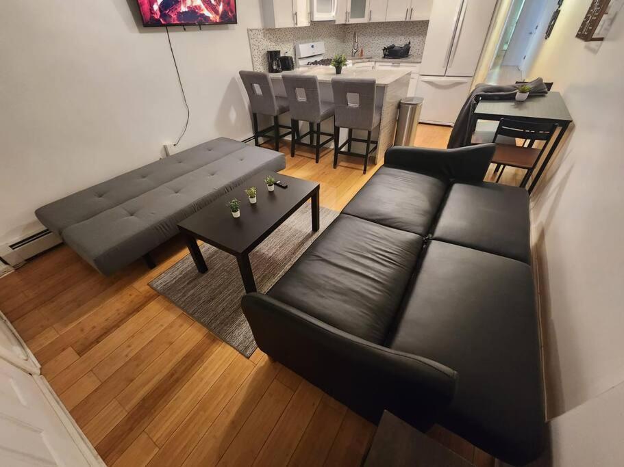 Cosy Modern Home Mins To Nyc! Union City Extérieur photo