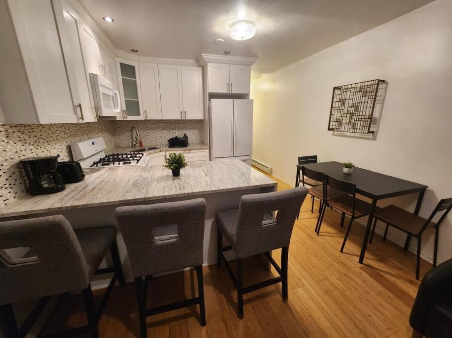 Cosy Modern Home Mins To Nyc! Union City Extérieur photo